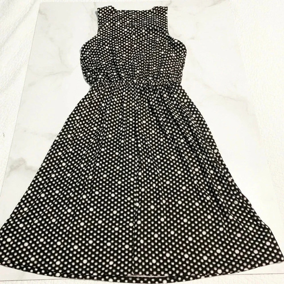 ANN Taylor LOFT Size XS Black Sleeveless Dotted Blouson Dress NEW! - Picture 6 of 6